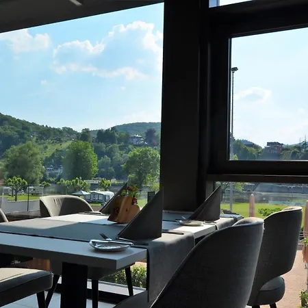 Moselstern Boutiquehotel Moselgarten Bullay